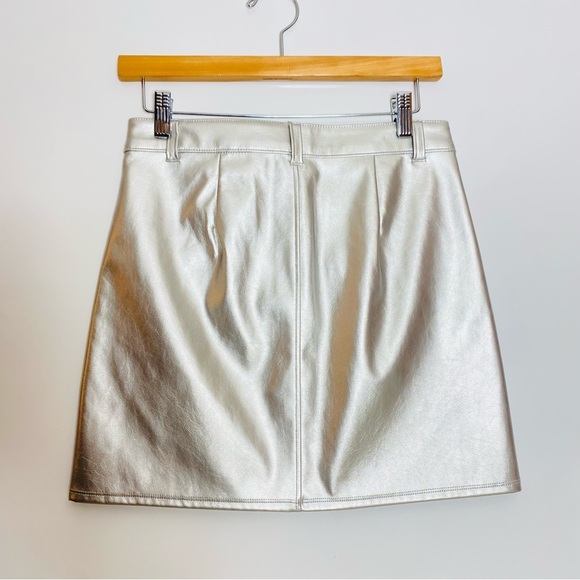 Wild fable Womens Metallic Mini Skirt Silver Faux Leather Size 2 Edgy Rock - Picture 6 of 12